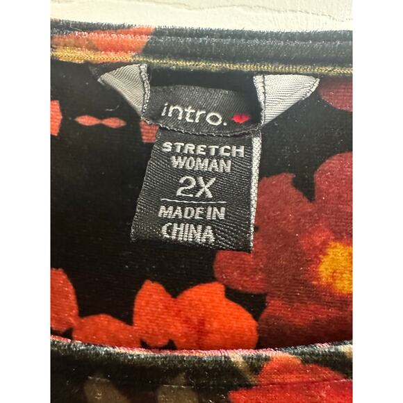 Intro. Black Floral Velvet Stretchy Long Sleeves Tunic Top Women's Plus Size 2X - Picture 6 of 9